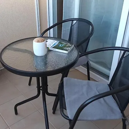Apartment Sandra -private Parking And Garden Zadar